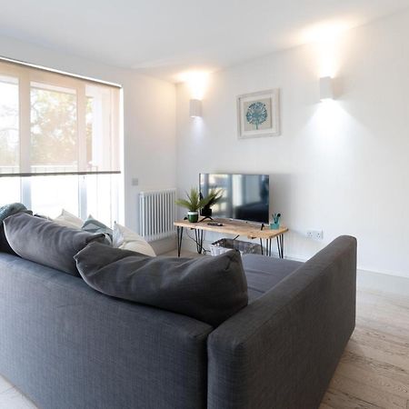 Cosy One Bedroom Apartments With Free Evening Parking Southampton Buitenkant foto