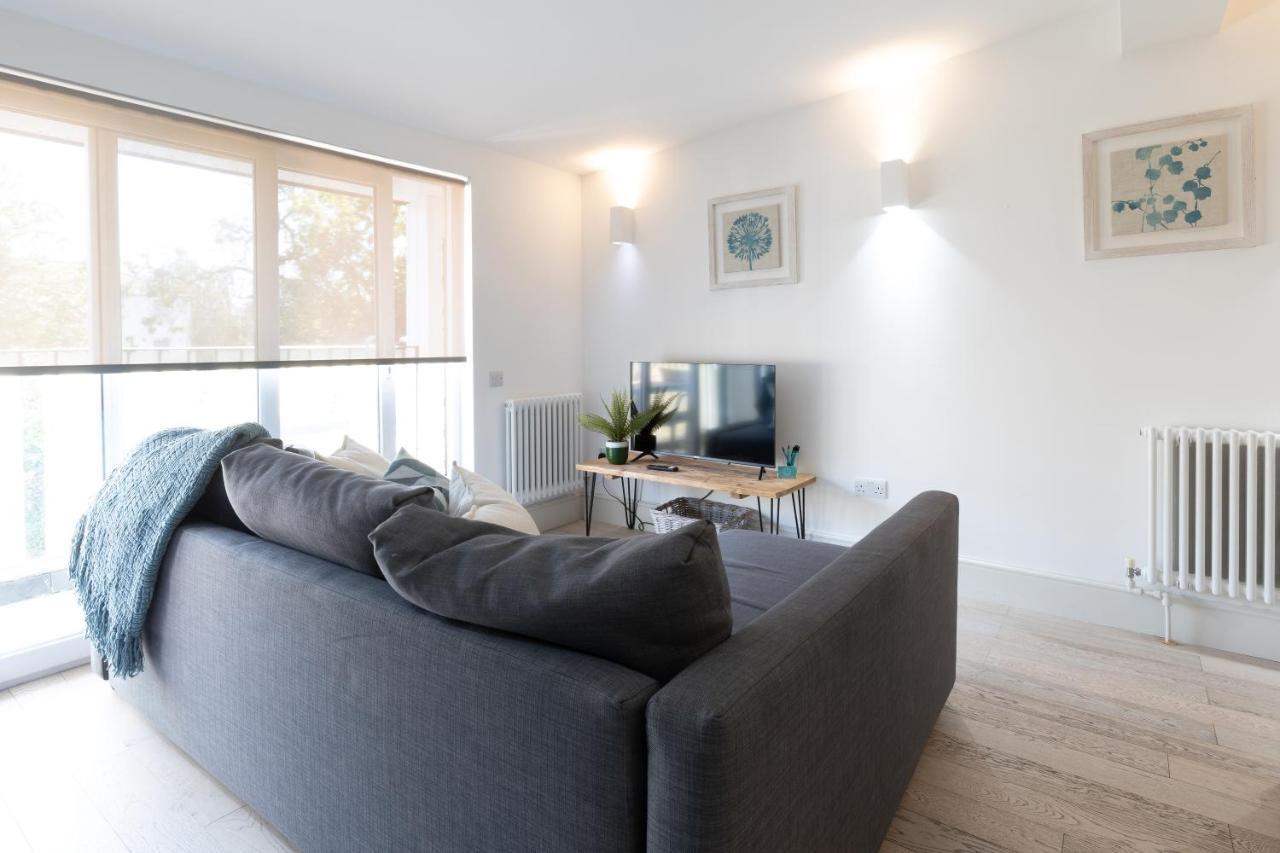 Cosy One Bedroom Apartments With Free Evening Parking Southampton Buitenkant foto